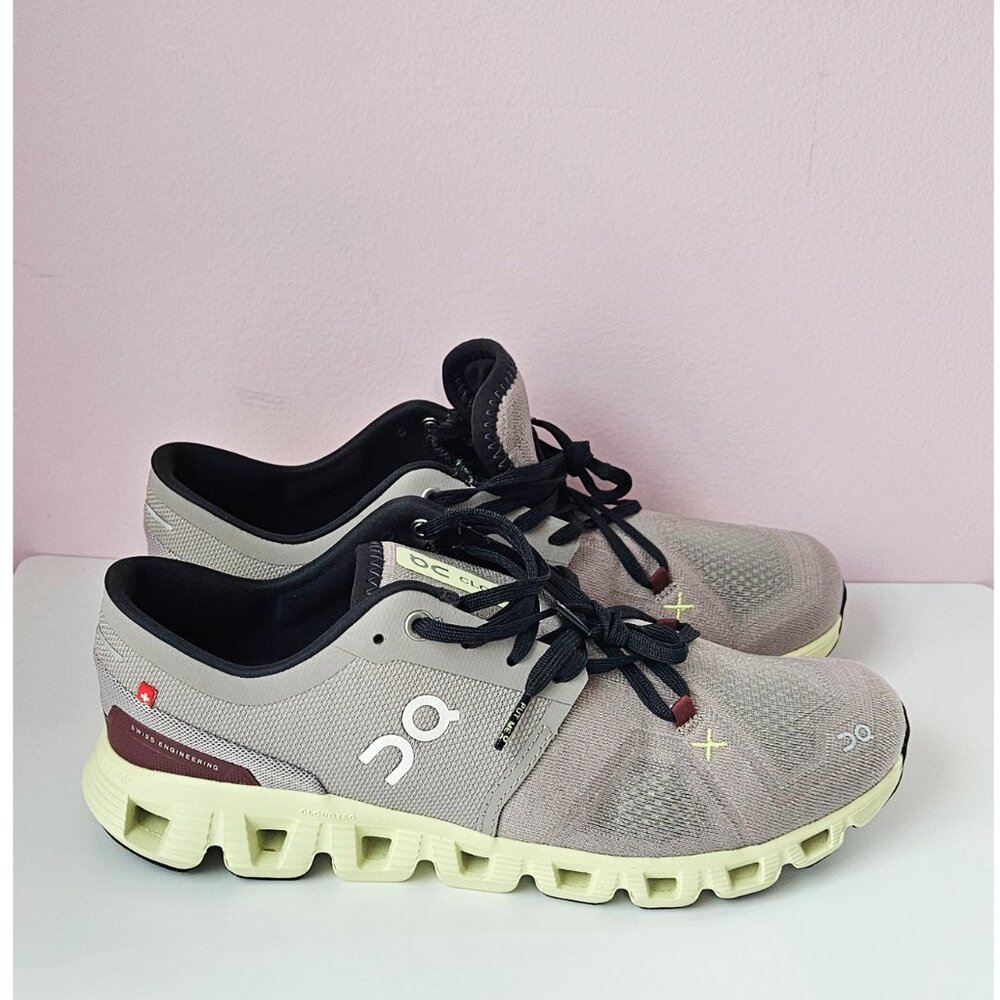 On Cloud X Running - image 1